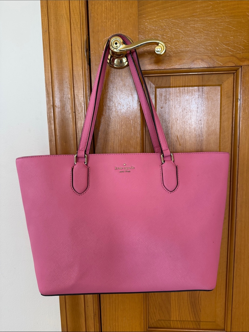 kate spade Pink Saffiano Leather Tote. Read description